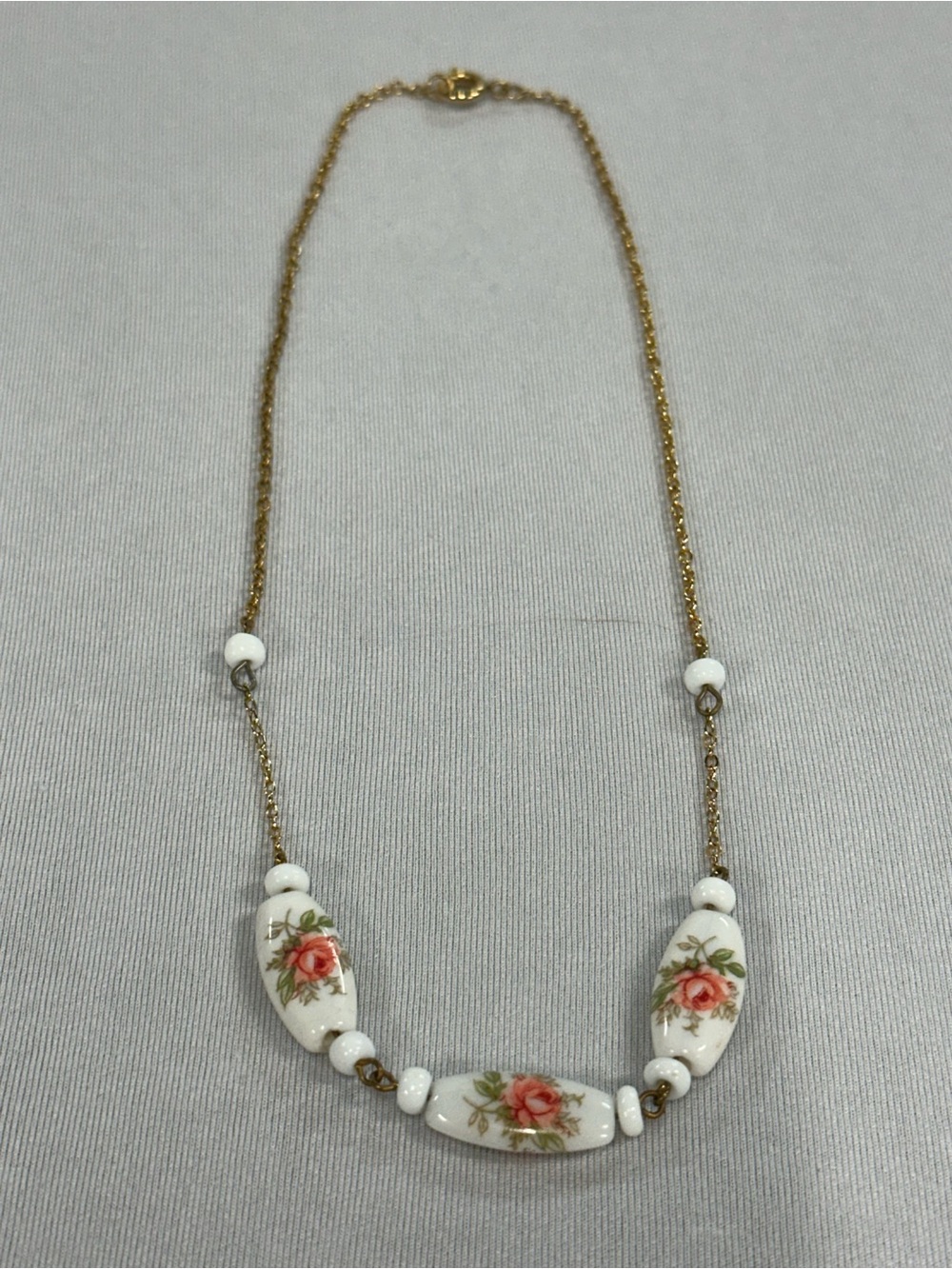 Vintage Rose Floral Porcelain Bead Necklace